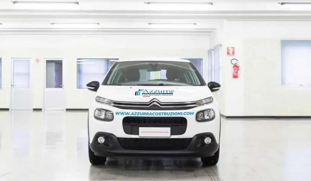 Auto Azzurra FRONTE Auto Azzurra FRONTE