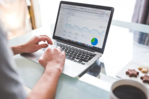Come collegare Google Analytics con Google Tag Manager